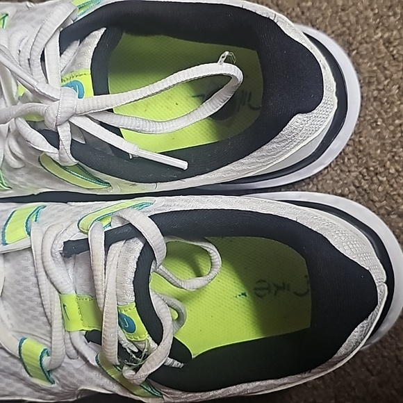 Nike Renew Retaliation TR 2 'White Volt - Picture 8 of 10